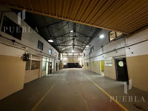 Galpon en Alquiler 26  mts Frente