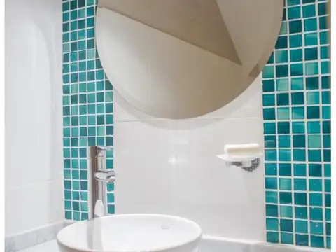 Casa 3 ambientes con 2 baños