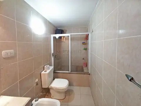 Venta PH 2 Ambientes al Frente en Villa Lugano