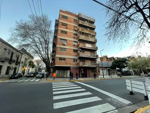 Departamento en Venta en Flores - Neuquén 2000