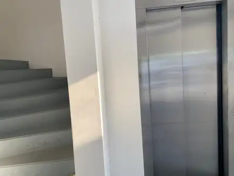 Departamento en Venta en El Palomar, USD 64.000