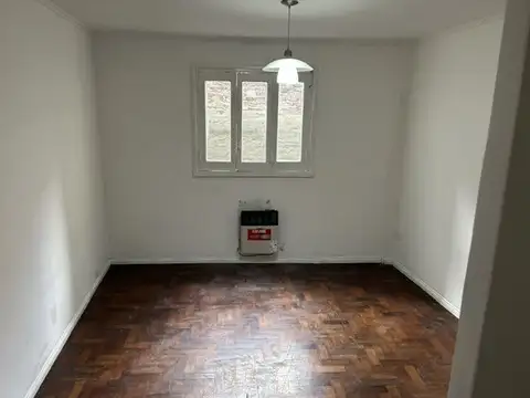 DEL VALLE IBERLUCEA 3000, Piso 1