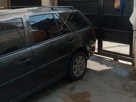 VENTA DE CASA MULTIFAMILIAR JOSE LEON SUAREZ