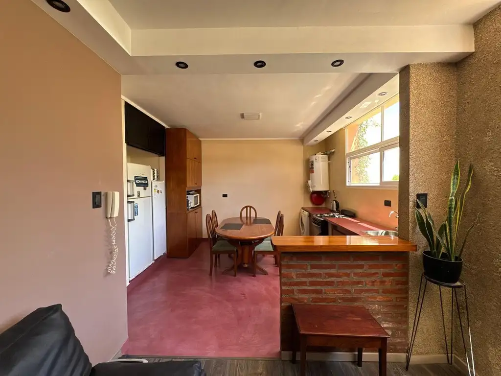 57 e/ 11 y 12 100