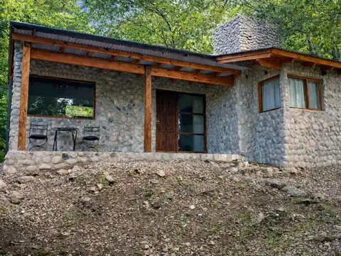 VENTA 2 CASAS VILLA GENERAL BELGRANO POZO VERDE