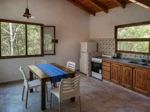 Casa 5 ambientes con 2 baños
