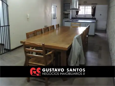 Casa en Venta en Bernal Oeste, USD 250.000