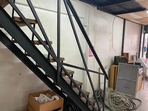 Local en Venta 34 años