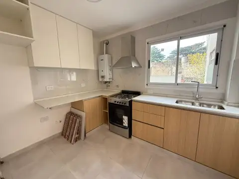 Departamento 3 ambientes con 1 baño