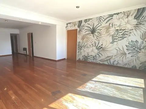 Departamento en Alquiler de 3 dormitorios