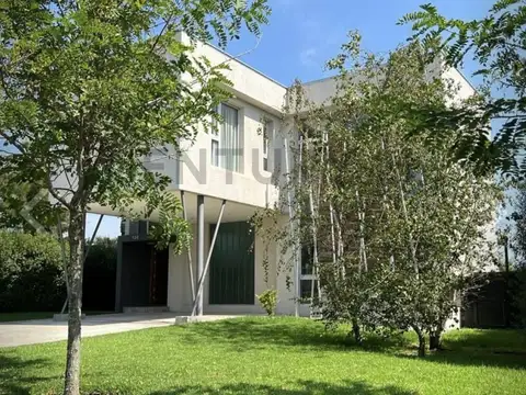 VENTA Casa de 5 Ambientes en Venta – Barrio Privado Arenas del Sur, Mar del Plata