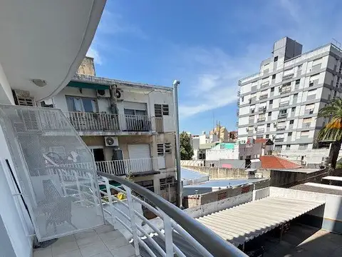 MONOAMBIENTE EN EDIFICIO DE CATEGORIA "RIPAMONTE" EN VILLA BALLESTER!!