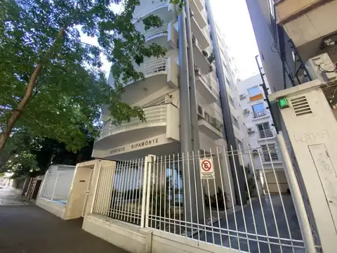 61-LACROZE 4600, Piso 2