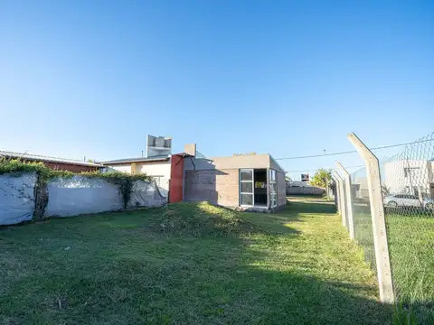 MANUEL GALVEZ 1000
