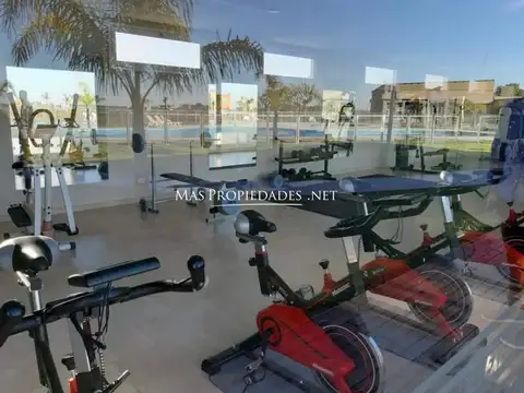 Terreno en Venta 20  mts Fondo