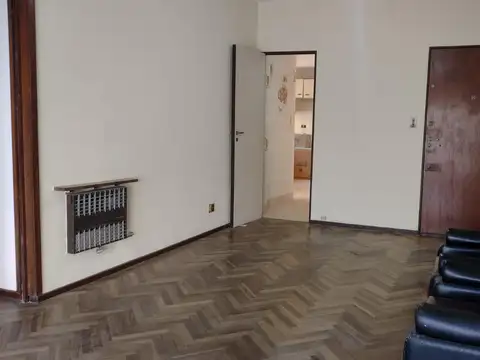 Departamento 4 ambientes con 2 baños