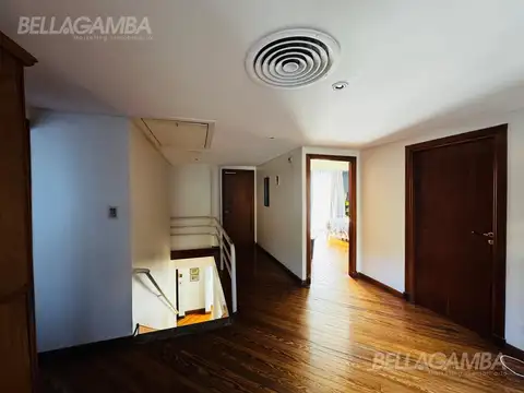 Casa en Venta en Vicente Lopez, USD 1.480.000