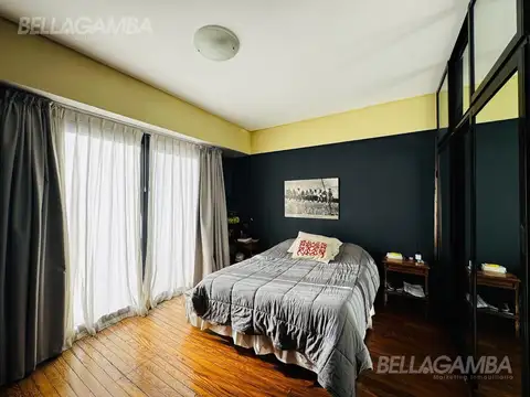 Casa 7 ambientes con 6 baños