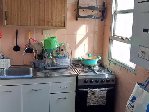 Depto Tipo Casa 2 ambientes con 1 baño