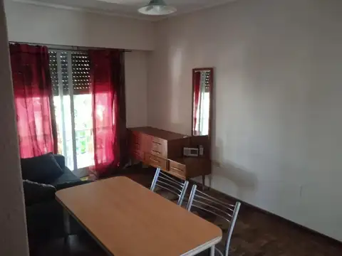 Depto Tipo Casa en Venta de 2 ambientes
