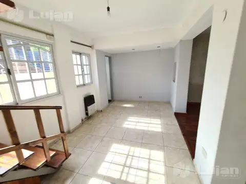 Depto Tipo Casa en Venta 10 años