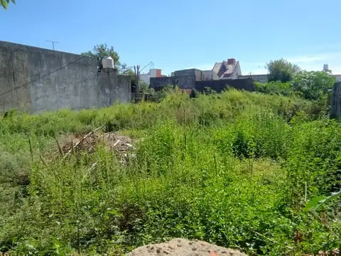 Terreno en Venta en Lanus Oeste, USD 210.000