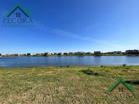 Terreno en Venta de 785,0 m2