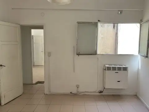 Depto Tipo Casa en Venta 56 años