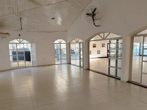 Local en Alquiler en Reconquista, USD 1.800