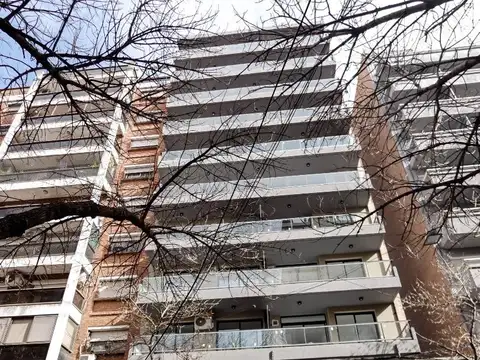 Departamento 3 dormitorios piso exclusivo - Ayacucho 1300
