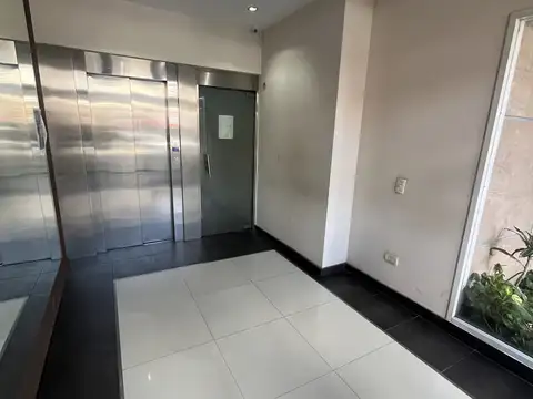 Departamento en Alquiler en Villa Talleres, $ 790.000