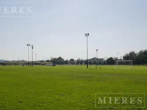 Lote perimetral en venta en El Cantón Barrio Norte