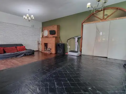 Casa en Venta en Quilmes Oeste, USD 180.000