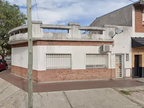 gervasio posadas al 700