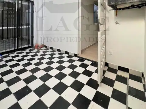 Depto Tipo Casa en Venta de 1 dormitorio