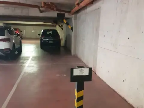 VENTA COCHERA EDIF. NATANIA CALLE BELTRAN G. CRUZ