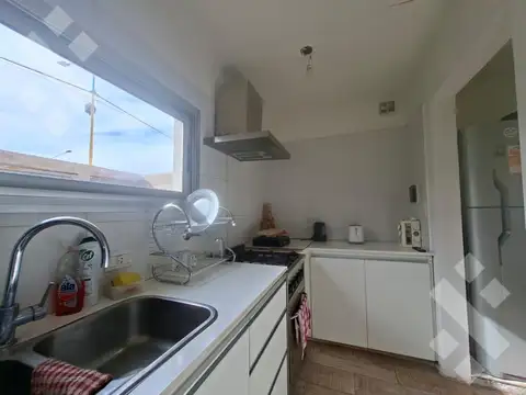 Venta duplex 2 dormitorios Bº Tierra Mansa, Centenario