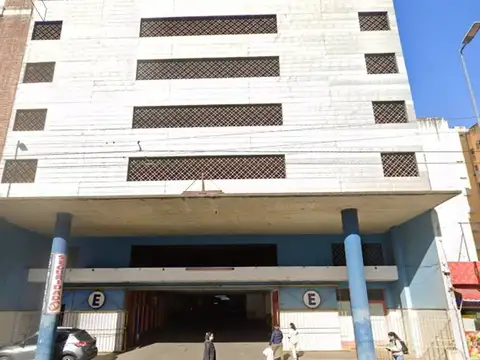 VENTA COCHERA CENTRO CORDOBA SOBRE AV. OLMOS