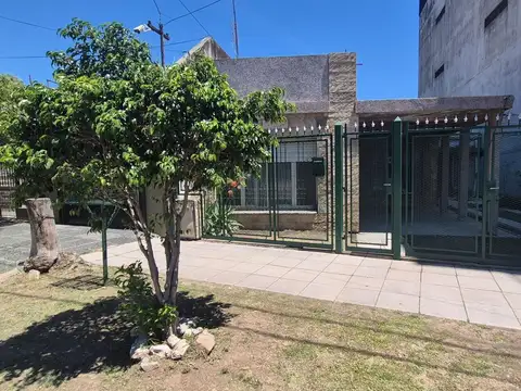 VENTA DE CASA EN QUILMES OESTE