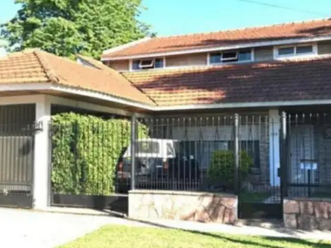 Casa en Venta de 5 dormitorios