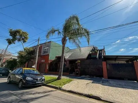 Casa en Venta en Moron Sur, USD 120.000
