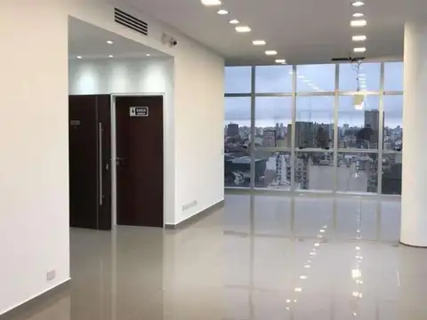 V.LURO R. FALCON 5700, Piso 3