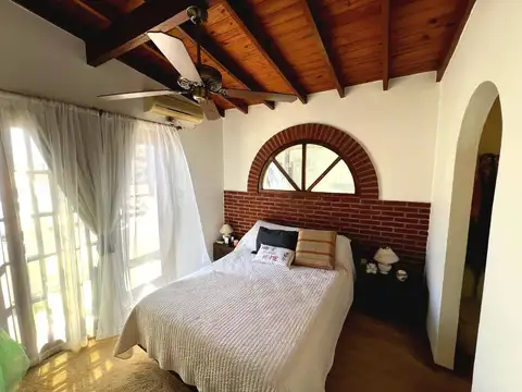 Depto Tipo Casa en Venta 50 años