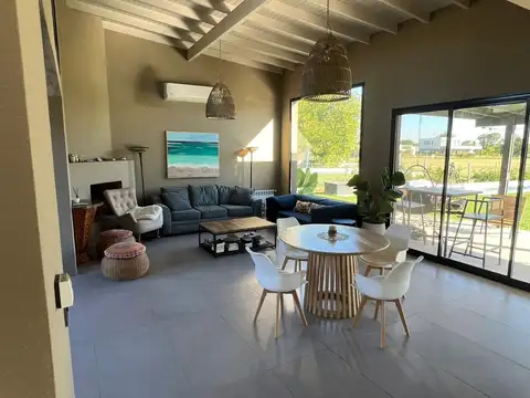 Casa en Alquiler en San Sebastian, Countries y Barrios Cerrados en Escobar