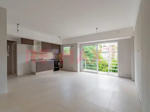 VENTA PH 2 AMB PARQUE AVELLANEDA CON TERRAZA 