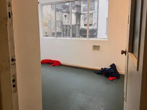 Oficina en alquiler - 2 Ambientes - Once