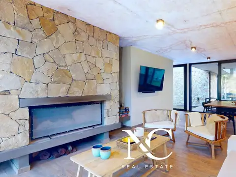 Casa en venta en Costa Esmeralda hormigón fondo libre