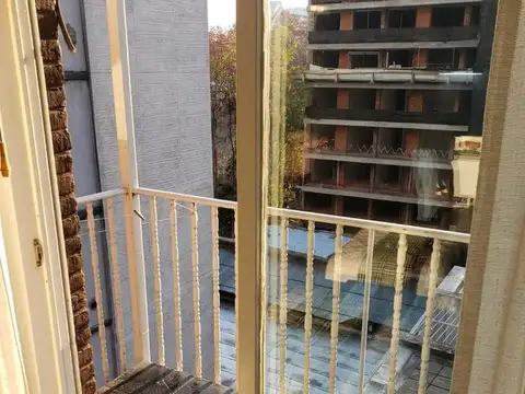 Departamento en Alquiler Temporal 33 años