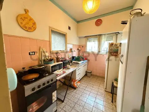CASA EN VENTA A REMODELAR EN MATADEROS