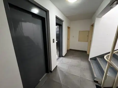 9 De Julio 900, Piso 8